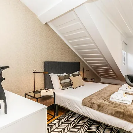 Lxway Poiais De Sao Bento Apartment
