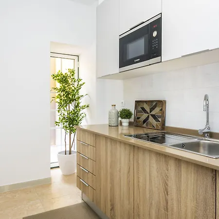 Lxway Poiais De Sao Bento Apartment *